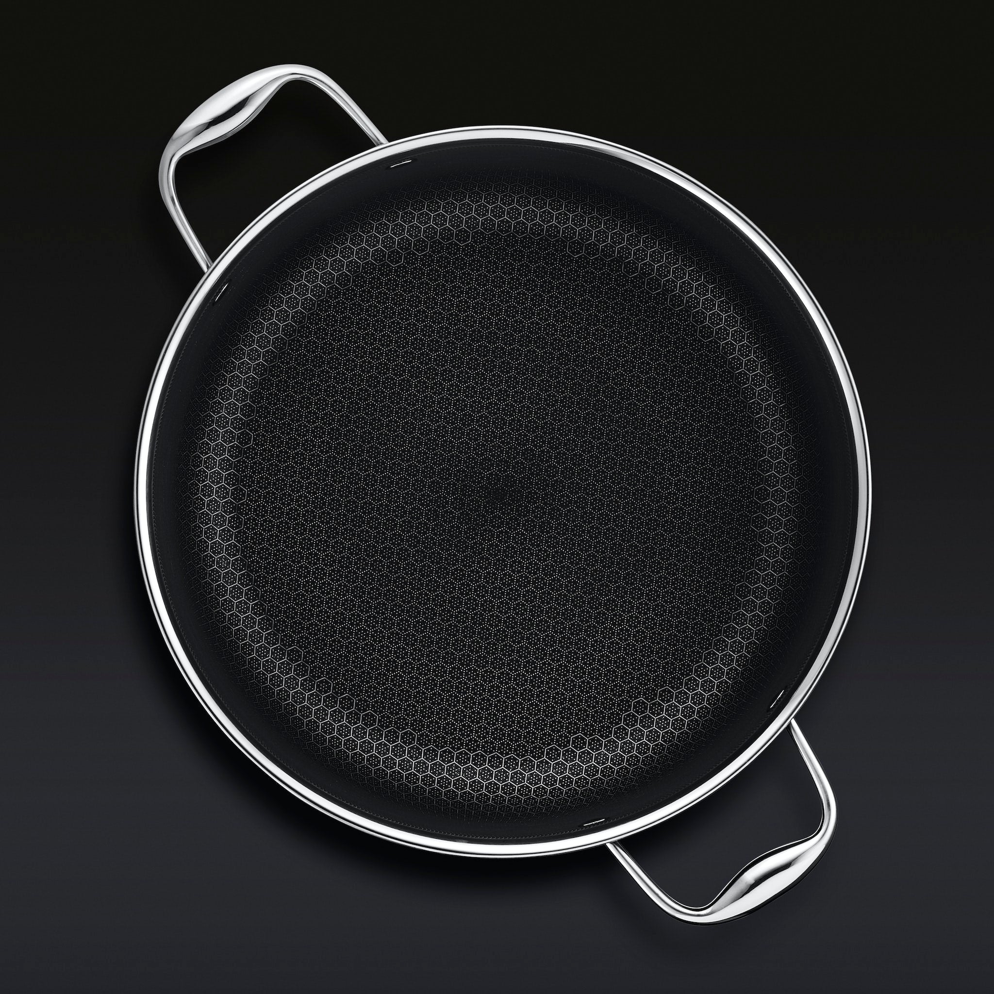 Hybrid Stock Pot with Lid, 10-Qt - Image 6